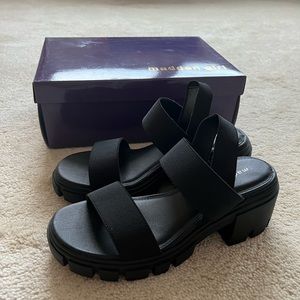 NIB Madden Girl Harly Lug Sole Sandals